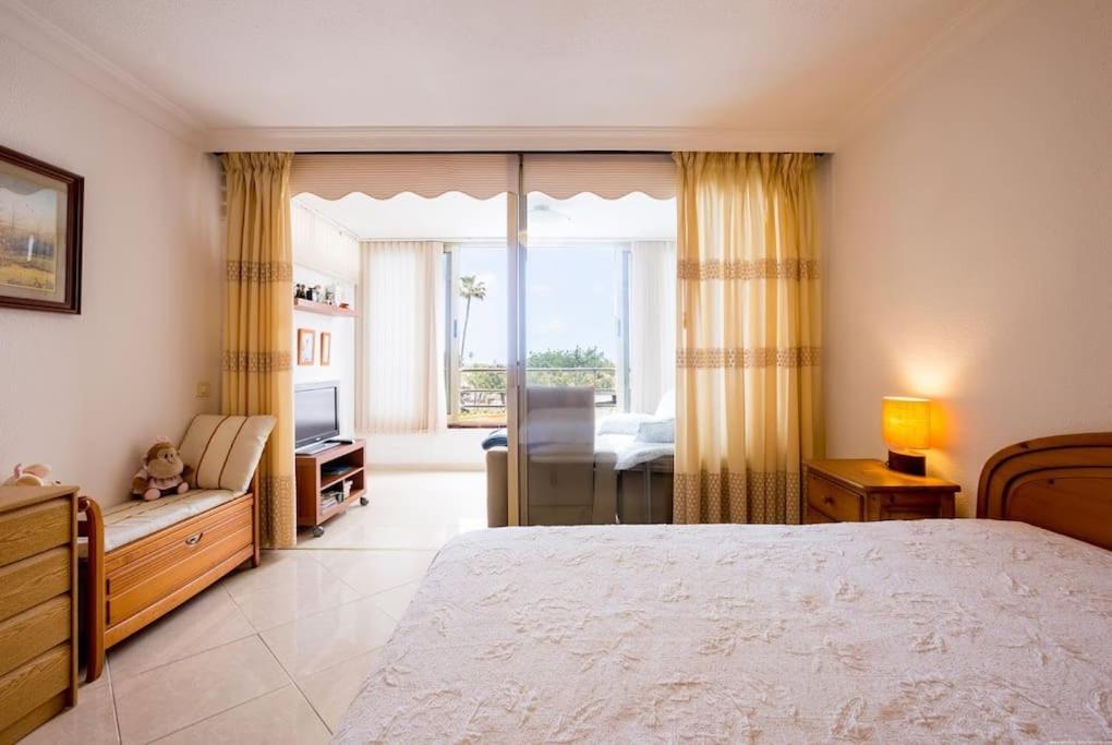 First Line Beach Apartment بويرتو ذي لا كروز المظهر الخارجي الصورة